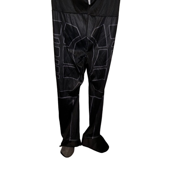 Youth Boys dark knight batman black Halloween costume large 12/14 superhero - Picture 2 of 5